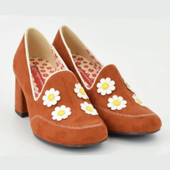 *NEW* b.a.i.t. footwear CONNIE Daisy Pumps in Rust! Size 8.5. Absolutely cute!!! - Picture 10 of 12